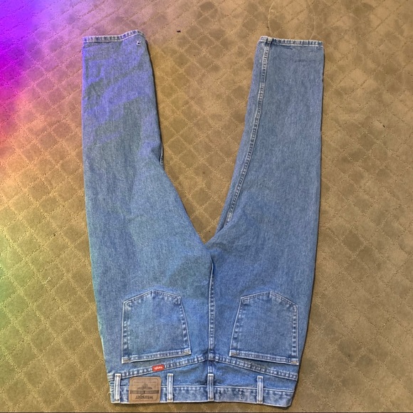 Wrangler relaxed fit jeans - Picture 2 of 4